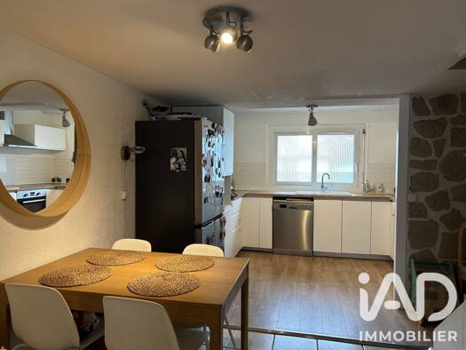 Maison à vendre 230 000 € 5 pièces 3 chambres 90 m² 120 m² de terrain Centre Sud Cesson 77240