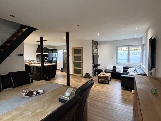 Maison à vendre 290 000 € 6 pièces 3 chambres 105 m² 232 m² de terrain Justice Longchamp Lys-lez-Lannoy 59390