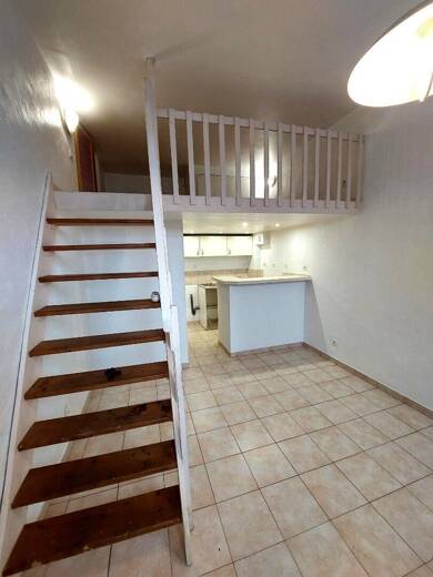 Appartement à louer 539 € 2 pièces 1 chambre 24 m² Saint-Maurice-de-Beynost 01700