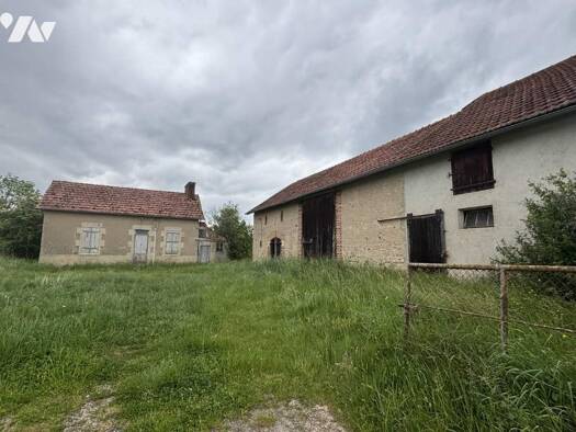 Maison à vendre 80 000 € 2 pièces 1 chambre 30 m² 57 900 m² de terrain Lucenay les Aix 58380