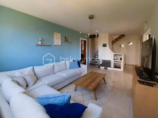 Maison à vendre 395 000 € 6 pièces 4 chambres 147 m² Cimetière Neuilly-sur-Marne 93330