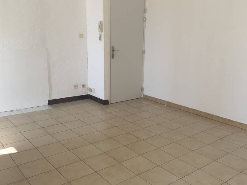 Maison à louer, 26m², COURTHEZON