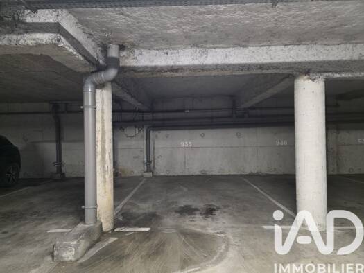 Parking à vendre 9 990 € Planty-Amandiers Buxerolles 86180