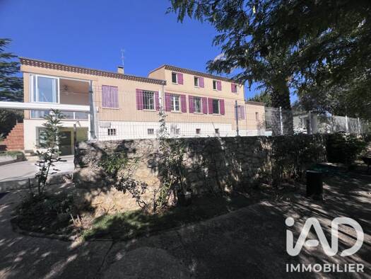 Maison à vendre 500 000 € 13 pièces 7 chambres 266 m² 2 500 m² de terrain Branne 33420