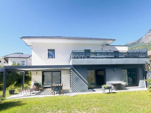 Maison à vendre 618 000 € 5 pièces 4 chambres 133 m² 465 m² de terrain Peripherie Saint-Jean-de-Maurienne 73300