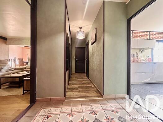 Appartement à vendre 174 000 € 3 pièces 2 chambres 76 m² Étage 2/2 Est La Chapelle-Saint-Mesmin 45380