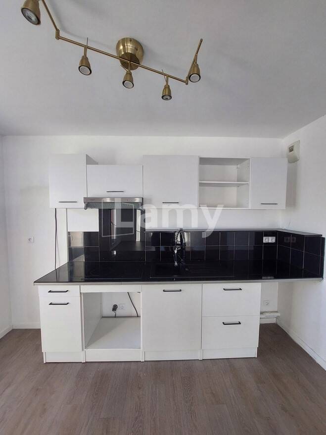 Maison à louer, 59m², EVRY
