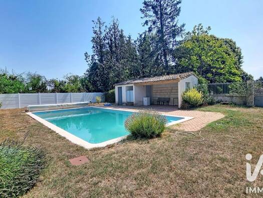 Maison à vendre 295 000 € 7 pièces 4 chambres 194 m² 3 700 m² de terrain Champagnolles 17240