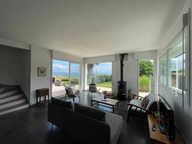 Maison à louer 1 600 € 5 pièces 4 chambres 114 m² Plougonvelin 29217