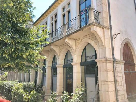 Duplex à louer 810 € 3 pièces 2 chambres 64,1 m² RDC/3 Centre Ville Mâcon 71000