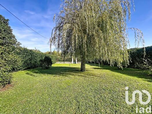 Maison à vendre 284 500 € 4 pièces 3 chambres 113 m² 1 345 m² de terrain Cormery 37320