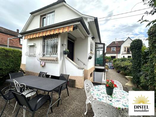 Maison à vendre 325 500 € 5 pièces 3 chambres 95,03 m² 382 m² de terrain Mundolsheim 67450