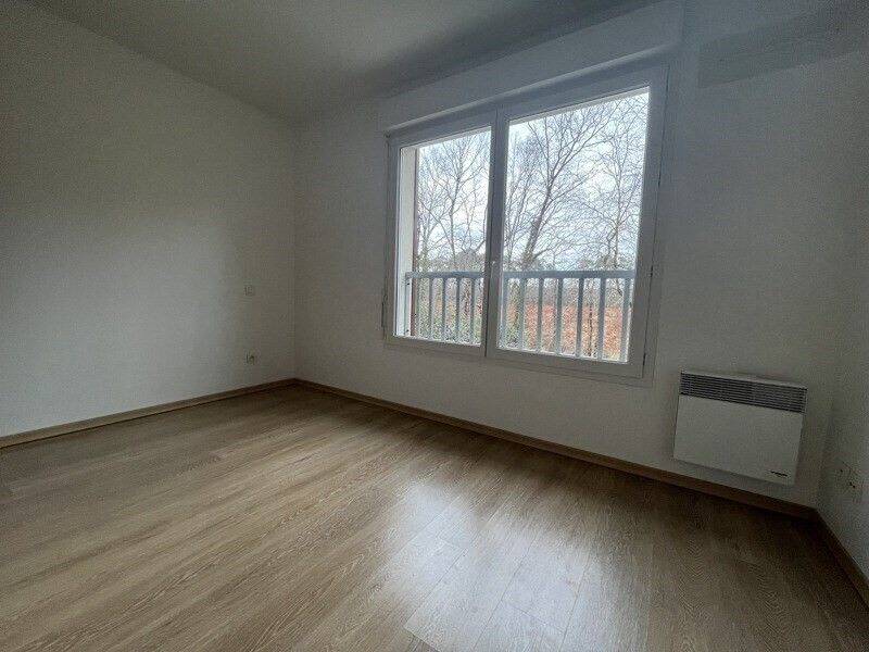 Maison à louer, 58m², SAINT JEAN D'ILLAC