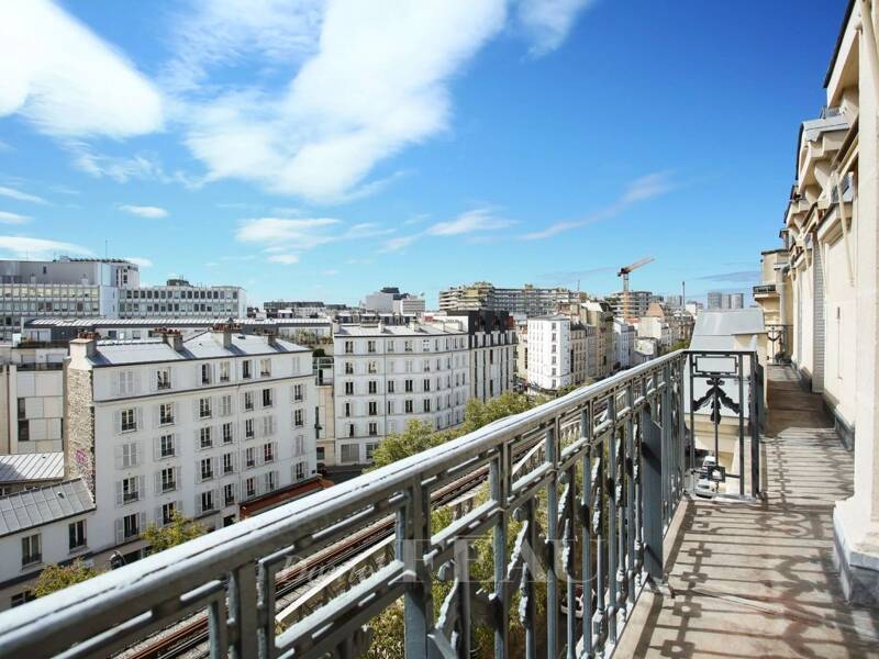 Maison à louer, 143m², PARIS 15E