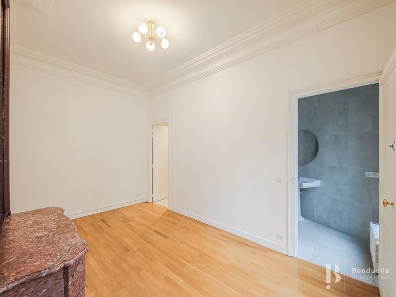 Maison à louer, 56m², PARIS 16E