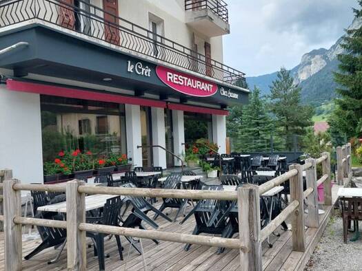Local commercial à vendre 672 000 € 212 m² de surface de vente Glières-Val-de-Borne 74130