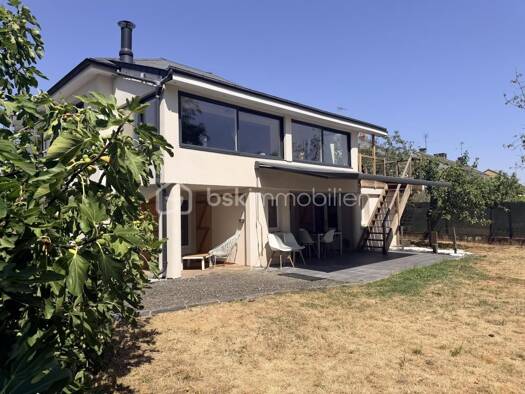 Pavillon à vendre 399 000 € 6 pièces 3 chambres 126 m² 600 m² de terrain Sud Ouest Saran 45770