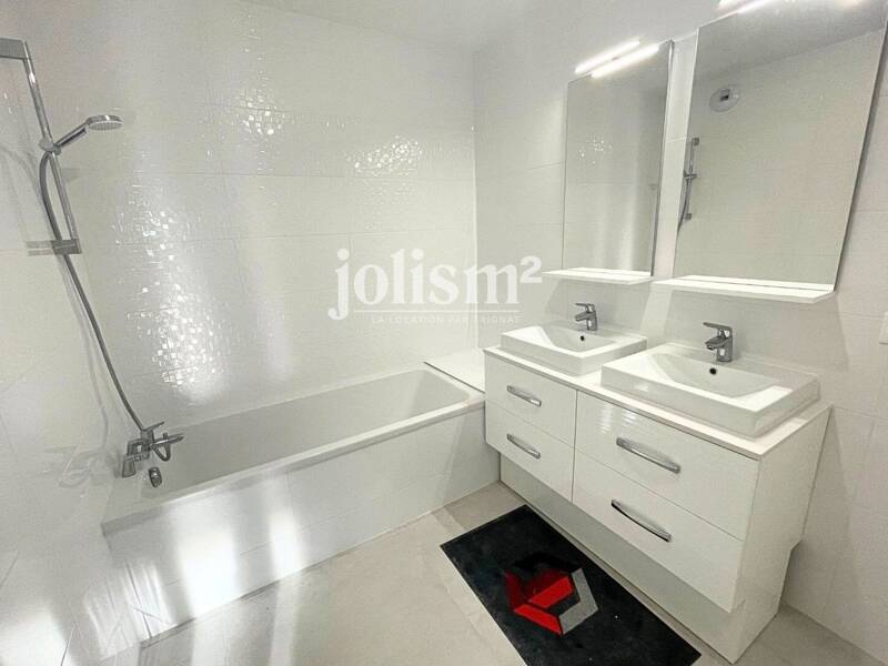 Maison à louer, 81m², MOIRANS