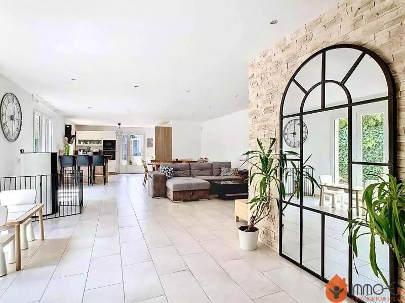 Maison à vendre, 150m², SAINT GERMAIN SUR MORIN