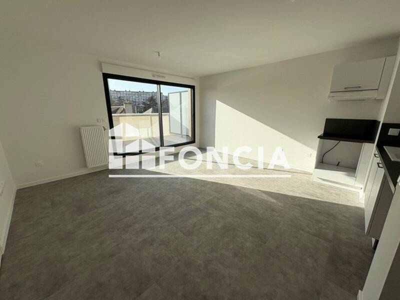 Maison à louer, 42m², SOTTEVILLE LES ROUEN