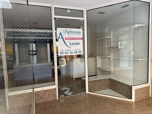 Local commercial à louer 750 € 50 m² de surface de vente Vieux Gaillac Gaillac 81600