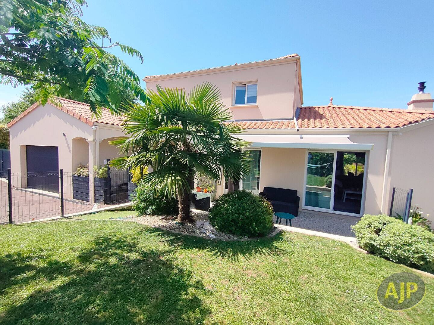 Maison à vendre, 247m², LA ROCHE SUR YON