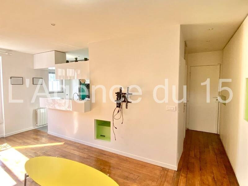Maison à louer, 45m², PARIS 7E