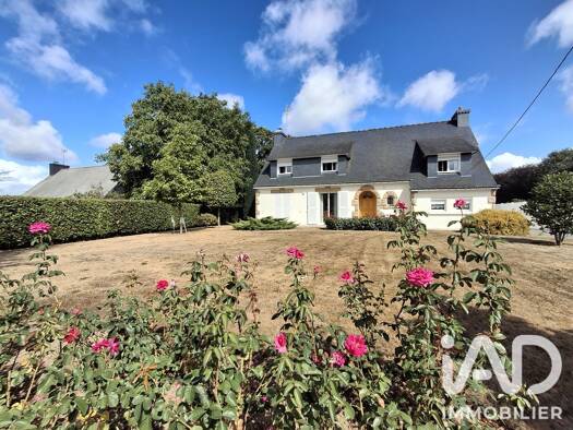 Maison à vendre 394 000 € 6 pièces 4 chambres 165 m² 8 373 m² de terrain Tréméven 29300