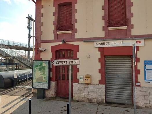 Garage/Stationnement à vendre 37 000 € 100 m² Juziers 78820