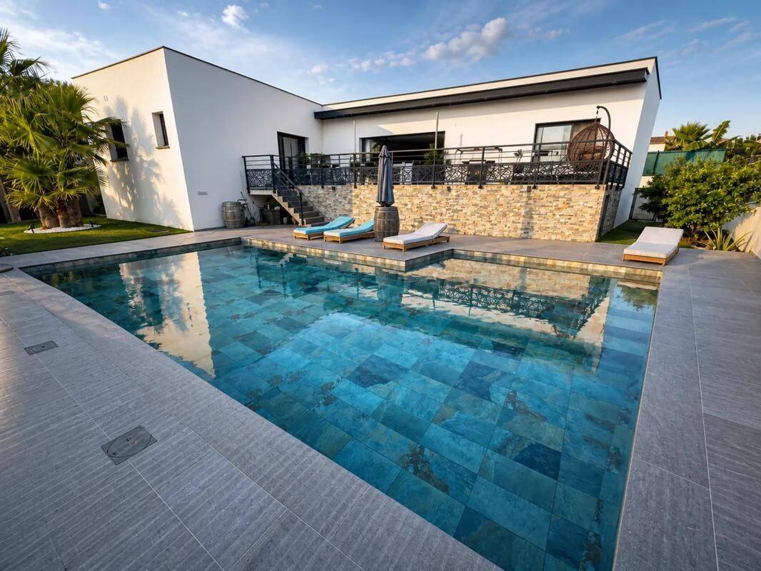 Achat Maison de plain-pied 6 pièces 158 m² 924000 € Peripherie Sérignan ...