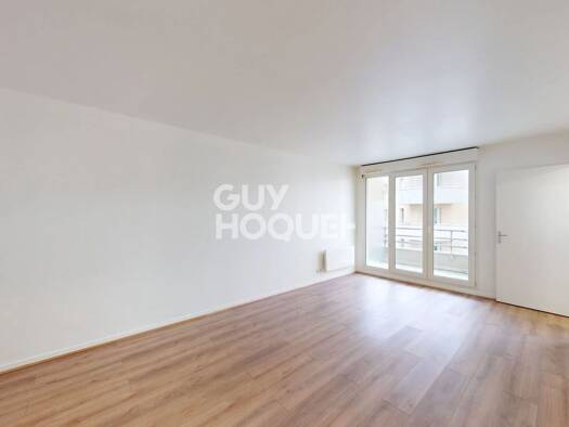 Appartement à louer 775 € 1 pièce 30 m² Étage 4/6 Hôtel de Ville-Bel Air Franconville 95130