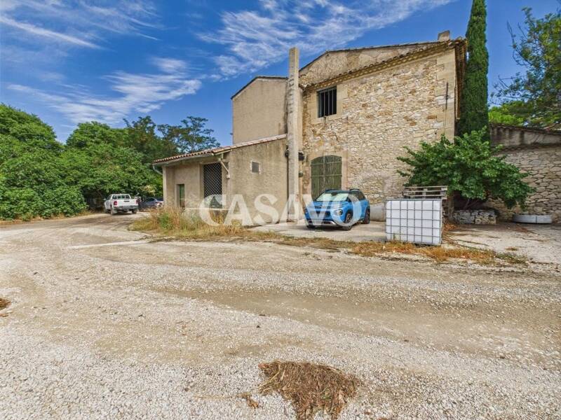 Maison à vendre, 1557m², LA FARE LES OLIVIERS