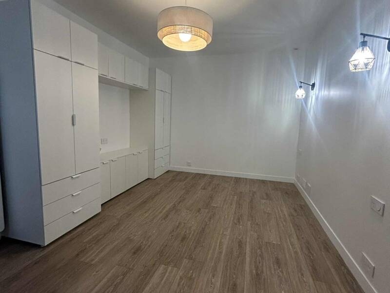 Maison à louer, 20m², PARIS 17E