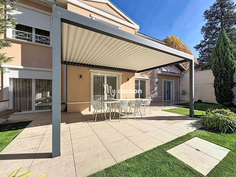 Maison à vendre, 255m², LYON 3E
