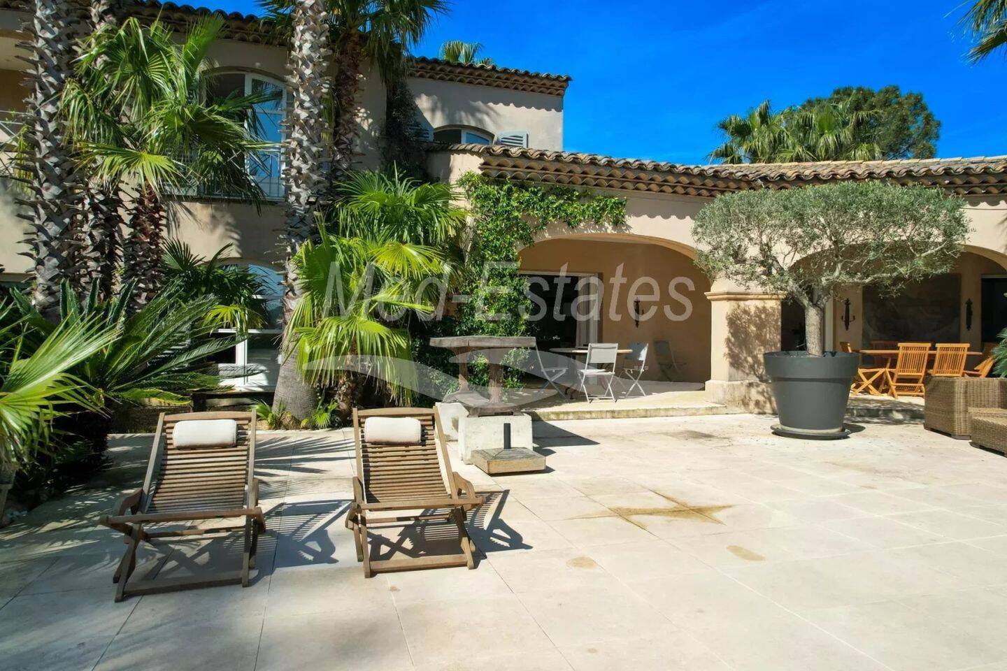 Maison à vendre, 250m², GRIMAUD