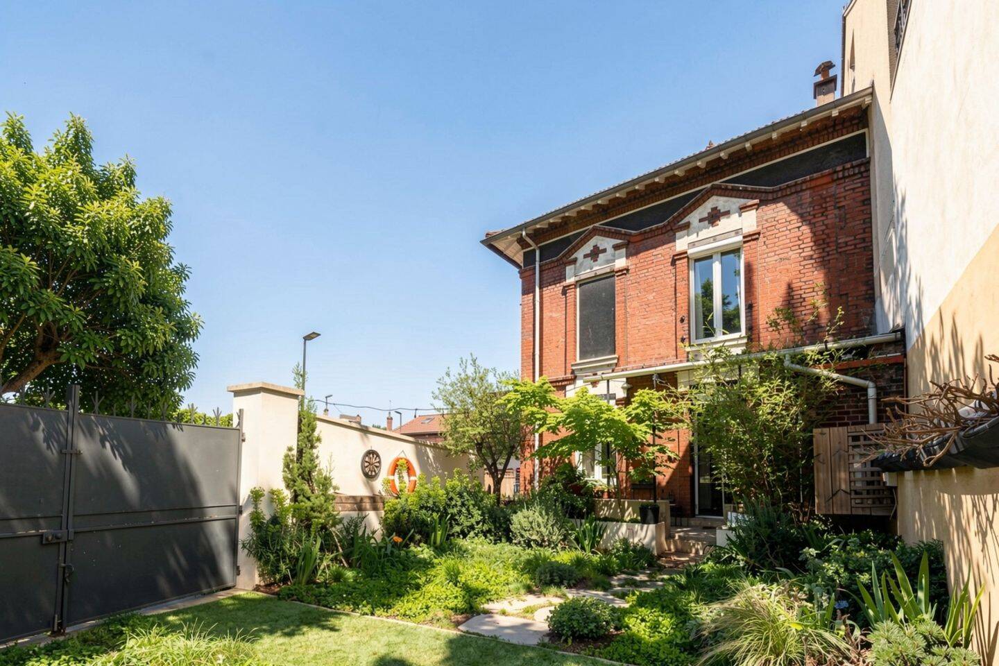 Maison à vendre, 194m², SURESNES