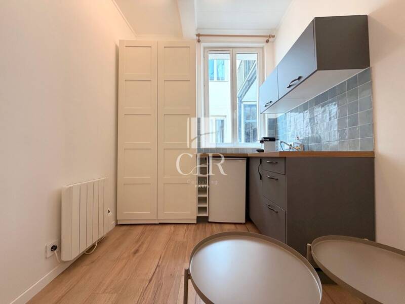 Maison à louer, 10m², PARIS 11E