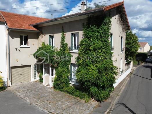 Maison à vendre 399 000 € 9 pièces 6 chambres 260 m² 700 m² de terrain Ollainville 91340