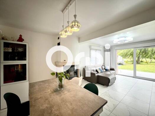 Maison à vendre 325 500 € 6 pièces 5 chambres 133 m² 1 031 m² de terrain Ardres 62610
