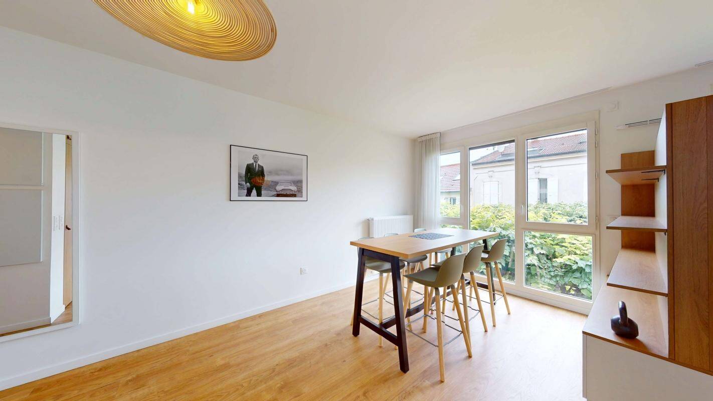 Maison à louer, 64m², IVRY SUR SEINE