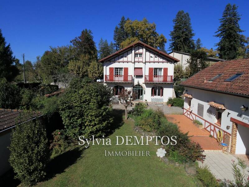Maison à vendre, 273m², SALIES DE BEARN