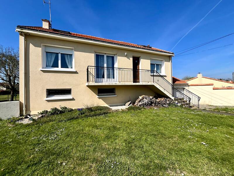 Maison à vendre, 114m², SAINT JEAN DE BOISEAU