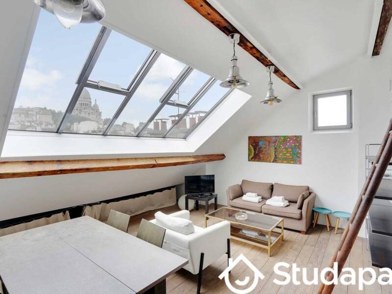 Maison à louer, 35m², PARIS 18E
