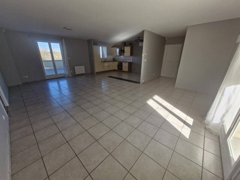 Maison à louer, 117m², TERNAY