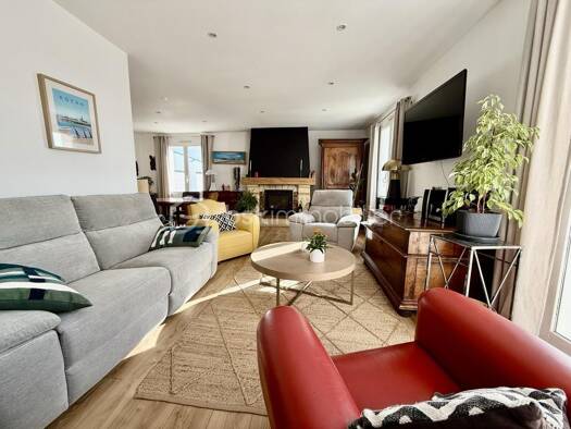 Maison à vendre 395 000 € 5 pièces 3 chambres 91 m² Vaux-sur-Mer 17640