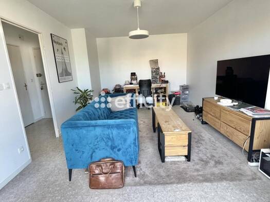 Appartement à vendre 149 990 € 2 pièces 1 chambre 40,2 m² Étage 1/2 Sud Les Sorinières 44840