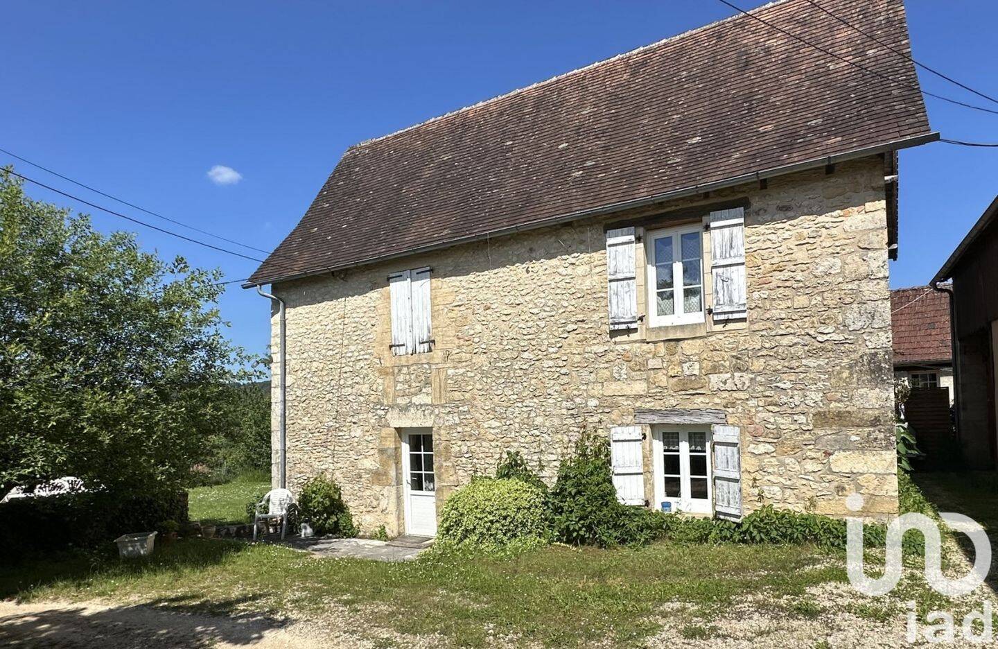Maison à vendre, 190m², SAINT LEON SUR VEZERE