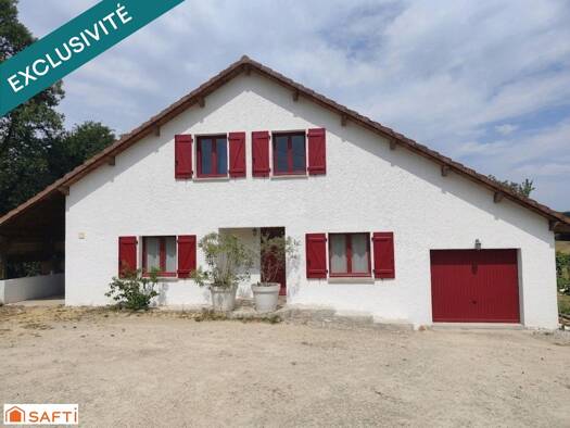 Maison à vendre 245 000 € 4 pièces 2 chambres 105 m² 4 200 m² de terrain Passavant 25360