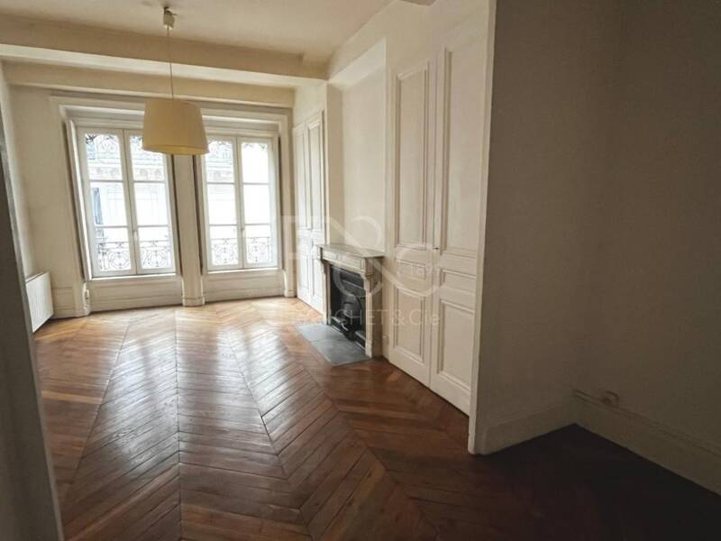 Maison à louer, 52m², LYON 2E