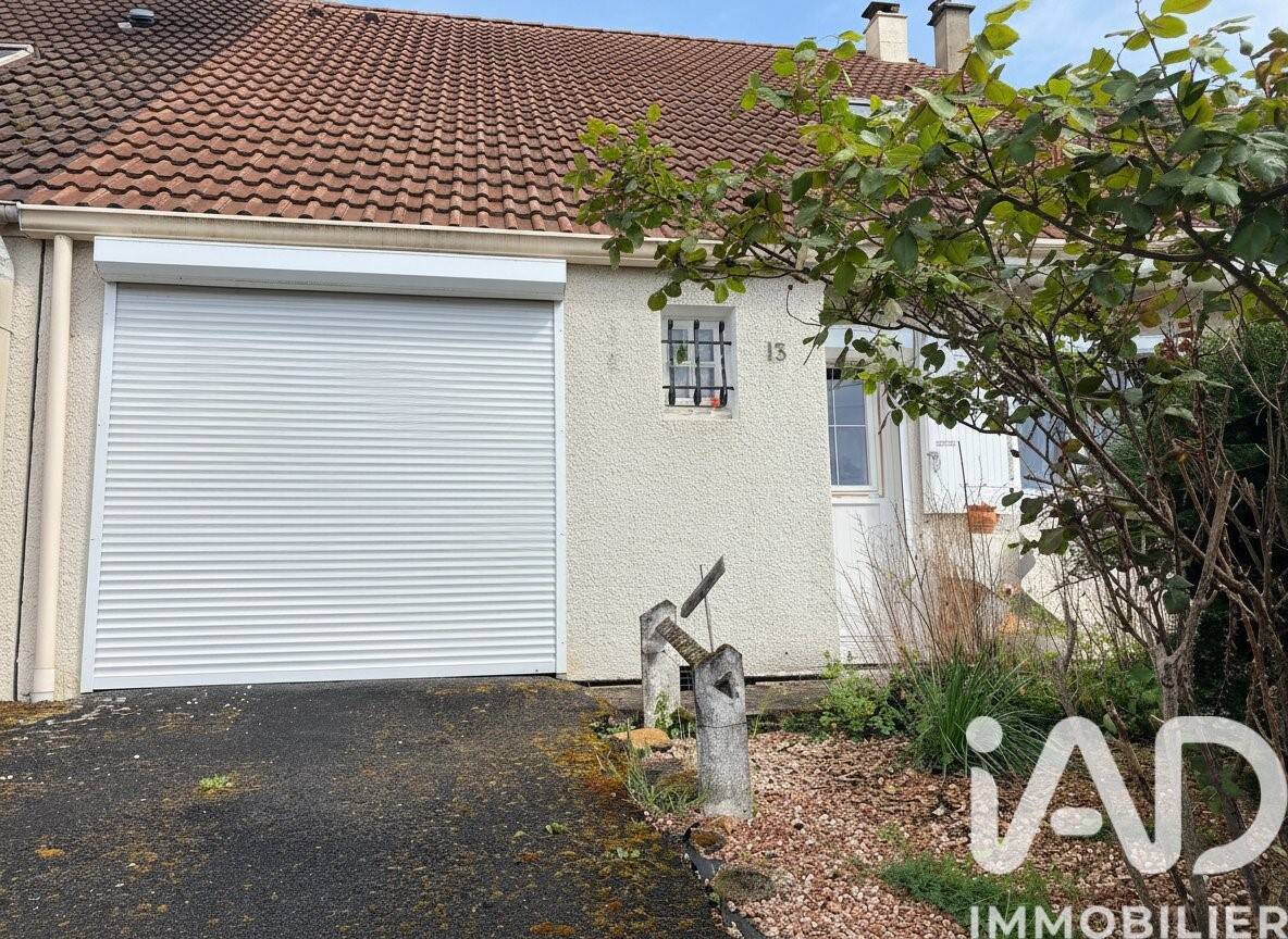 Maison à vendre, 90m², SAINT AMAND MONTROND